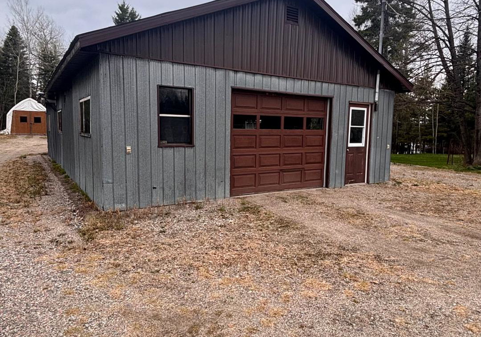 9255-hwy-11-highway-iroquois-falls-ontario-t13176196