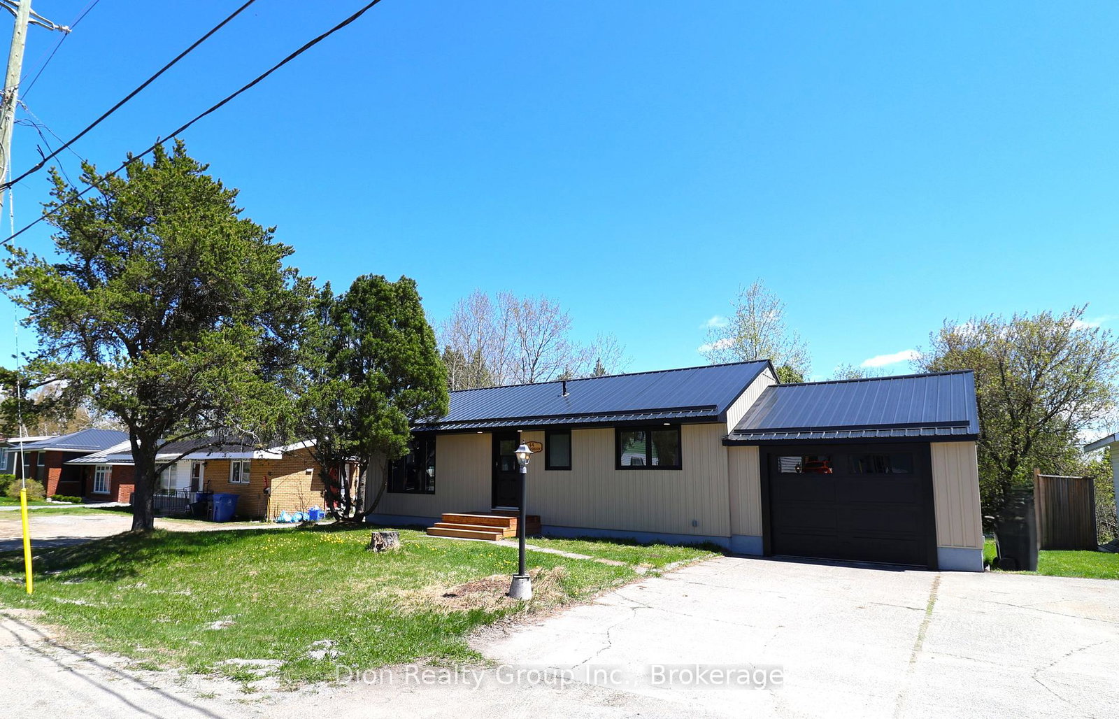 44-tweedsmuir-road-kirkland-lake-ontario-t13221978