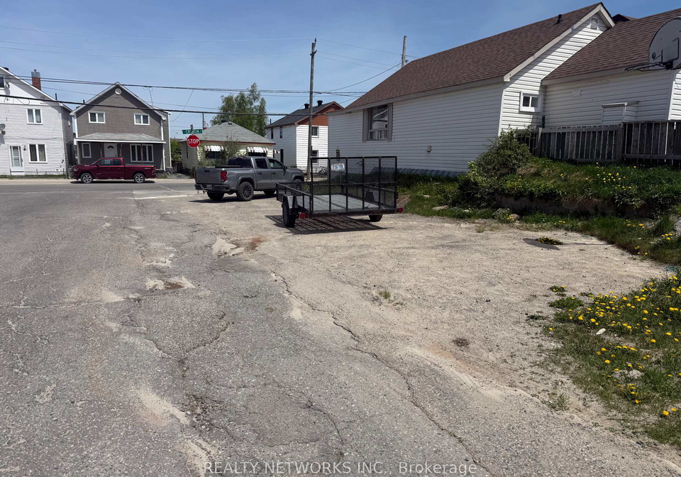 71-croatia-avenue-timmins-ontario-t13236080