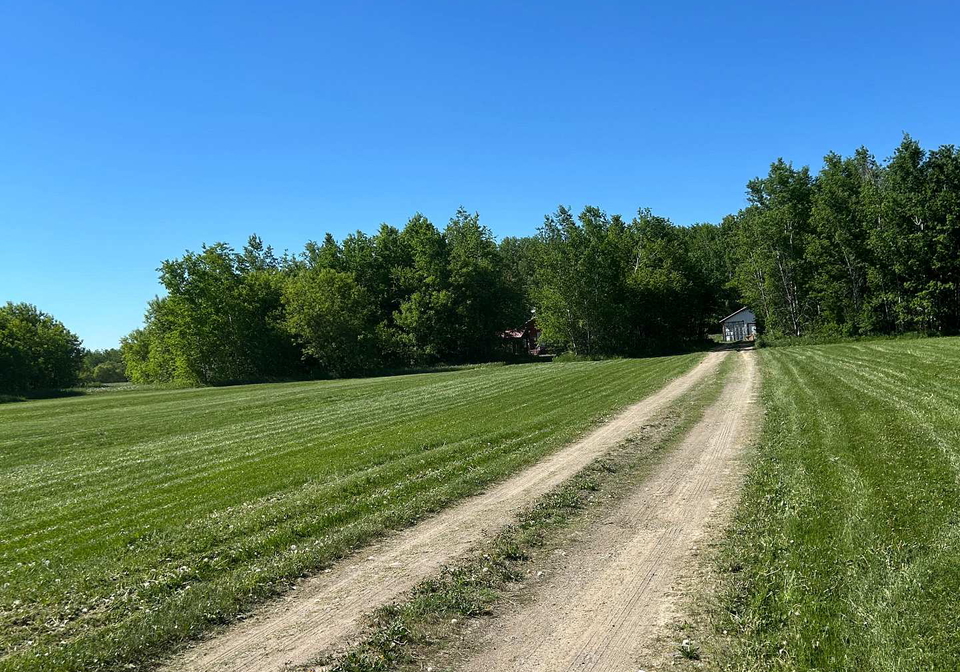 85151-poly-ure-road-armstrong-ontario-t13437998