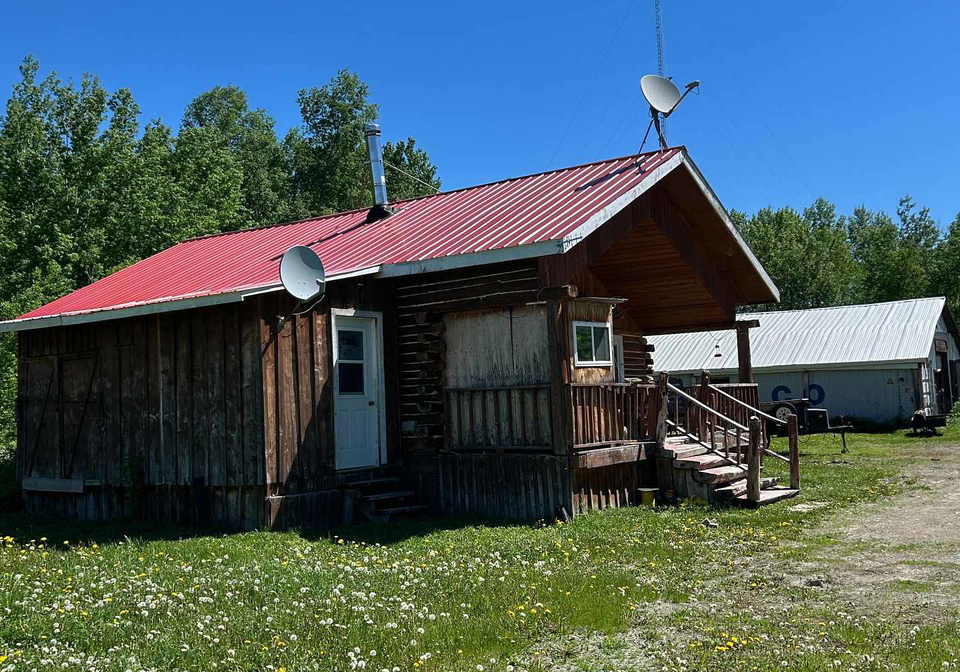85151-poly-ure-road-armstrong-ontario-t13437998