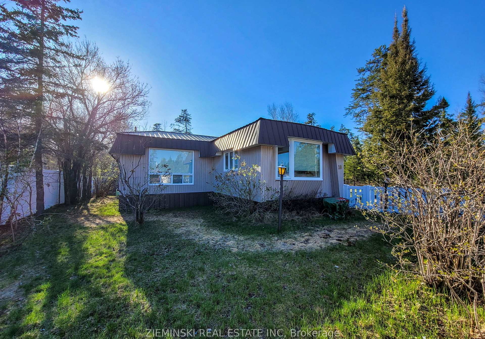 18-8885-hwy-11-highway-iroquois-falls-ontario-t13446060