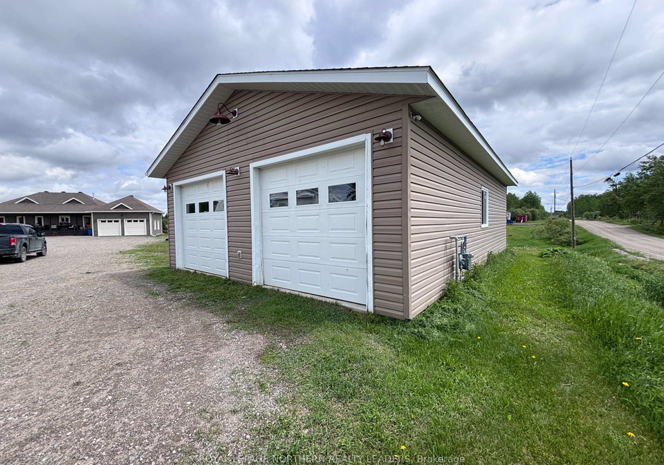 1267-concession-4-concession-cochrane-ontario-t13463204