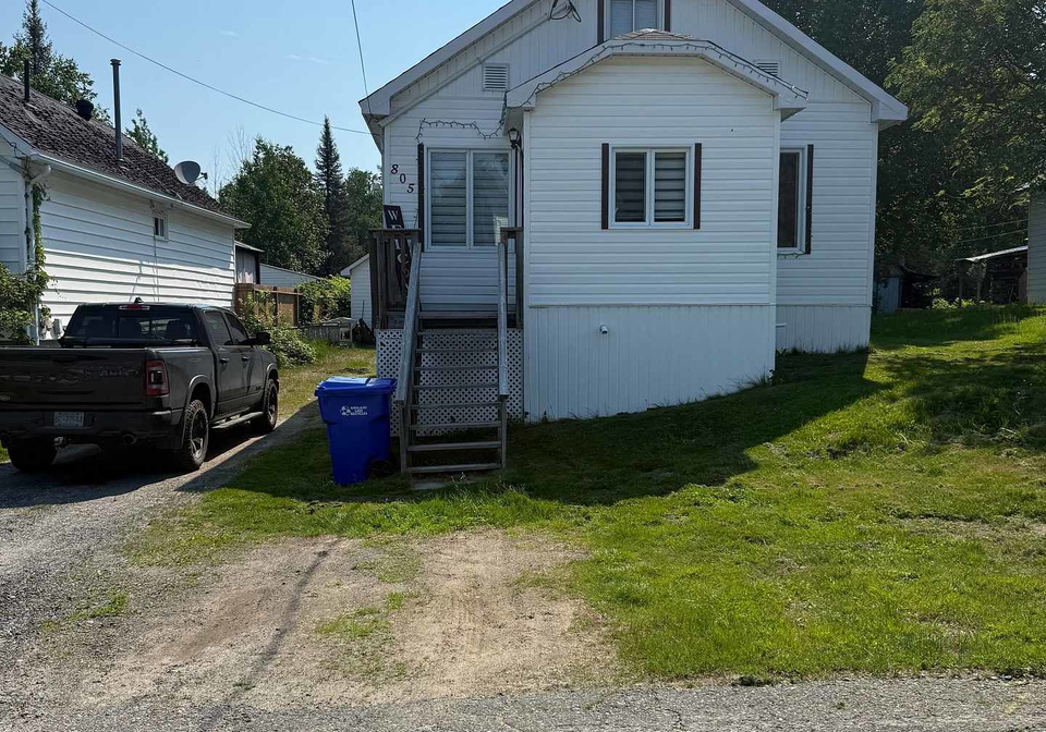 805-government-road-w-kirkland-lake-ontario-t13502292