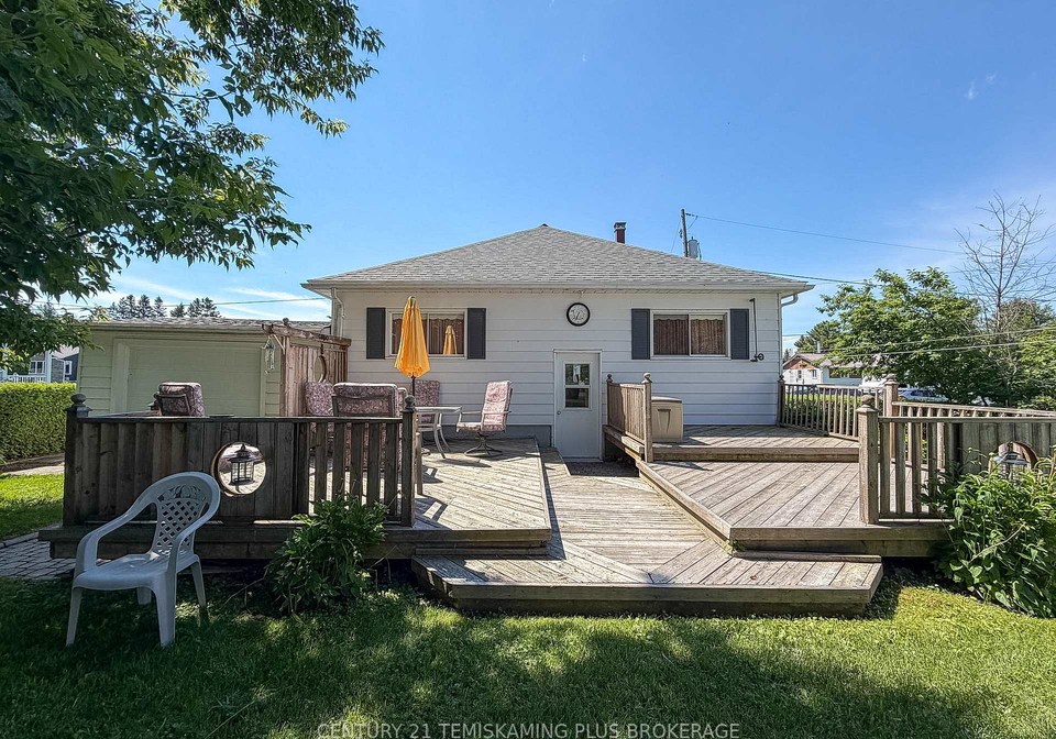 30-ninth-street-e-armstrong-ontario-t13504990