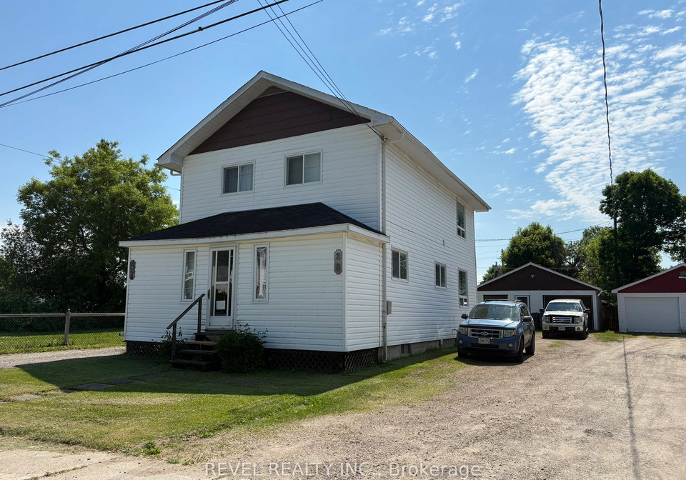 36-stewart-avenue-kapuskasing-ontario-t13507098