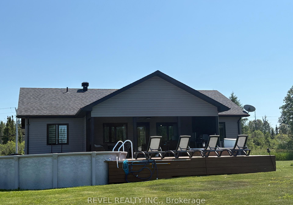 983-highway-652-highway-cochrane-ontario-t13533792
