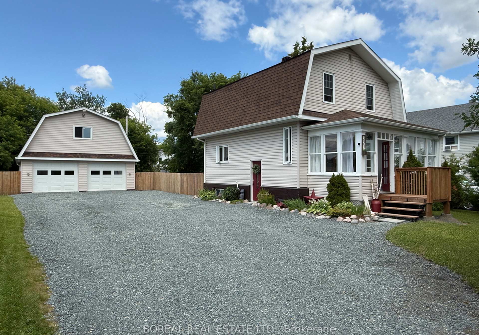 221-fifth-avenue-cochrane-ontario-t13582748