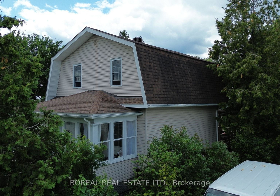 221-fifth-avenue-cochrane-ontario-t13582748