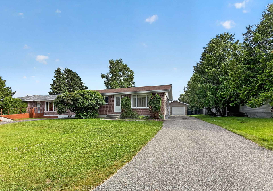 374-nosov-drive-iroquois-falls-ontario-t13584464