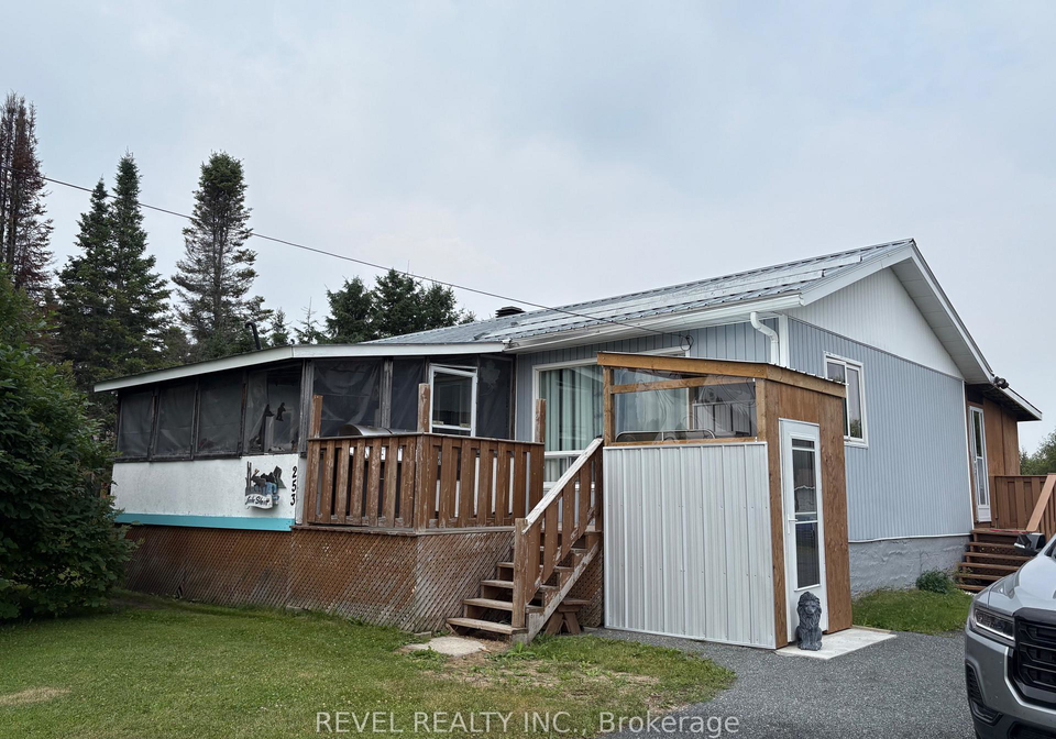 253-highway-11-highway-s-cochrane-ontario-t13595066