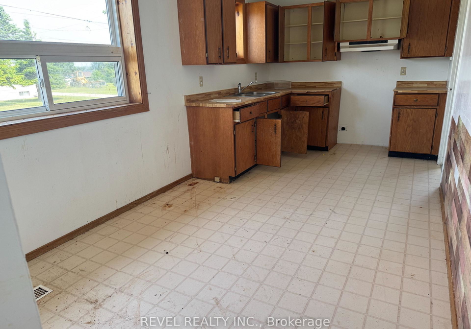42-gauthier-street-kapuskasing-ontario-t13604364