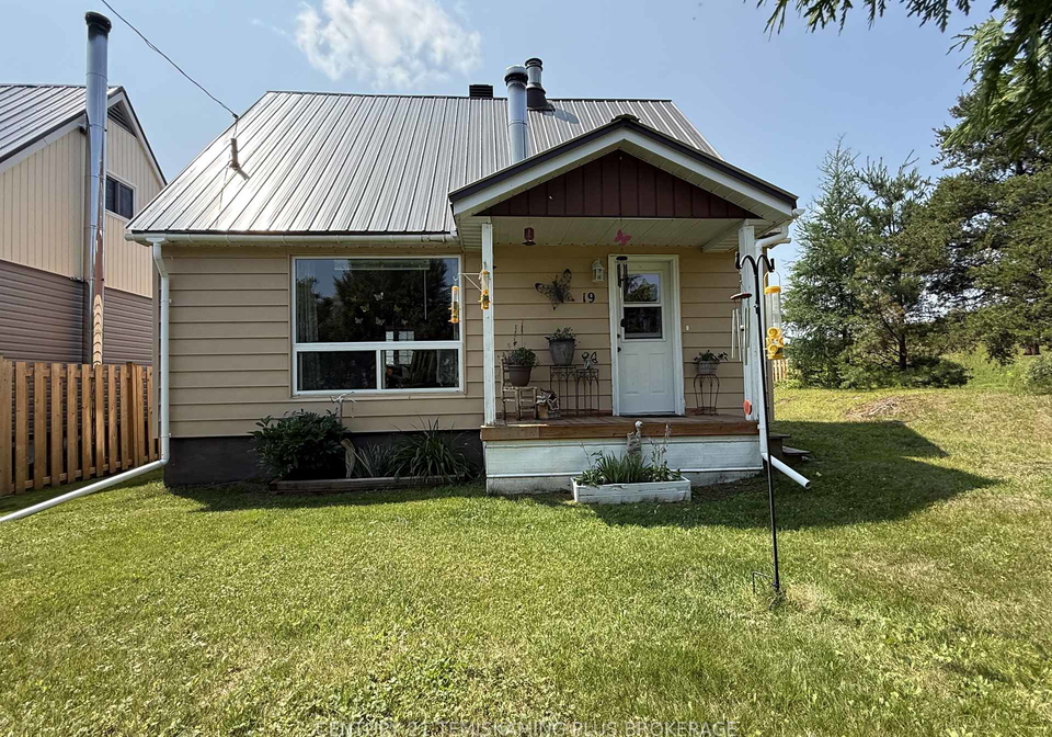 19-twentyeighth-street-mcgarry-ontario-t13605598