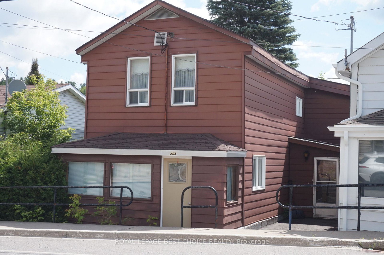 59-lang-street-cobalt-ontario-t13606334