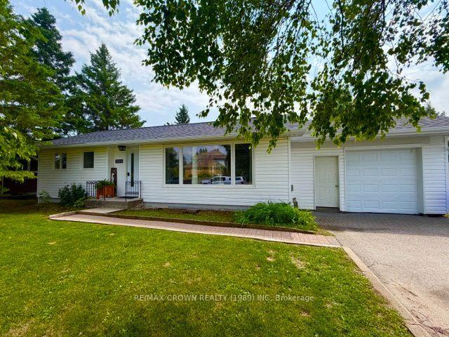 1305-alexandra-street-hearst-ontario-t13607404