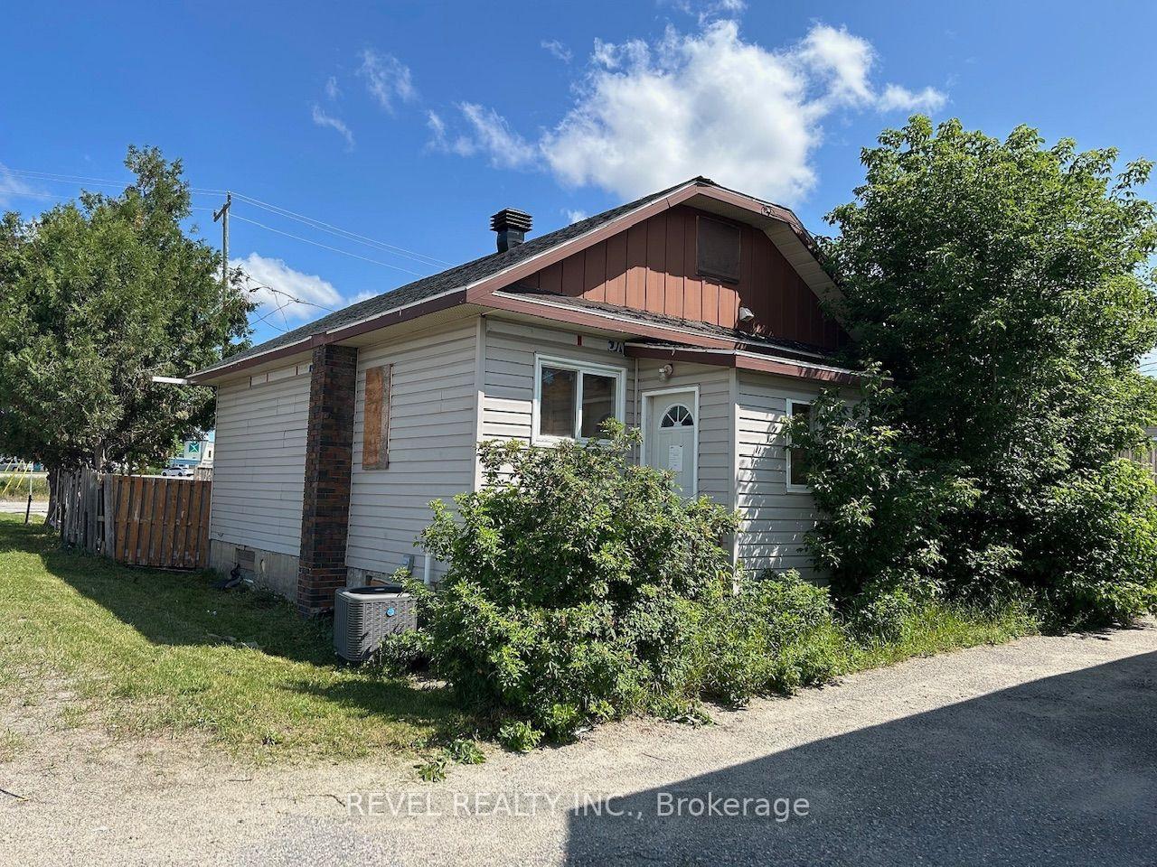 331-lang-avenue-timmins-ontario-t13611696