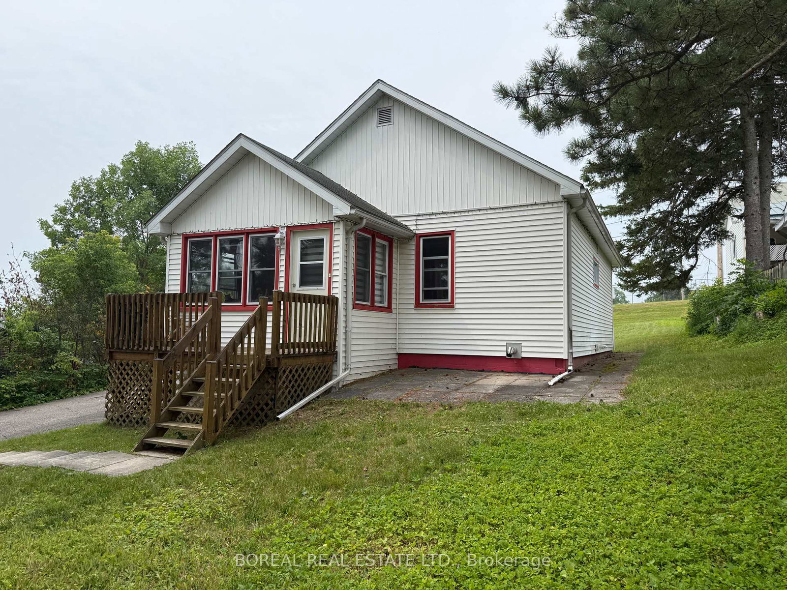 357-fifth-avenue-cochrane-ontario-t13626956