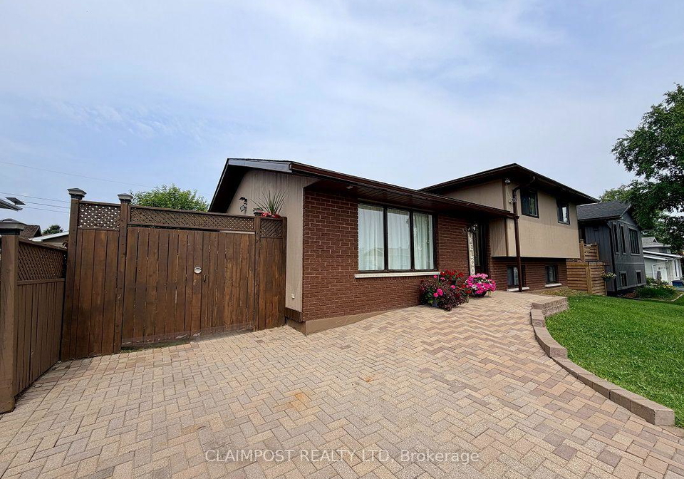 33-algonquin-road-cochrane-ontario-t13627116