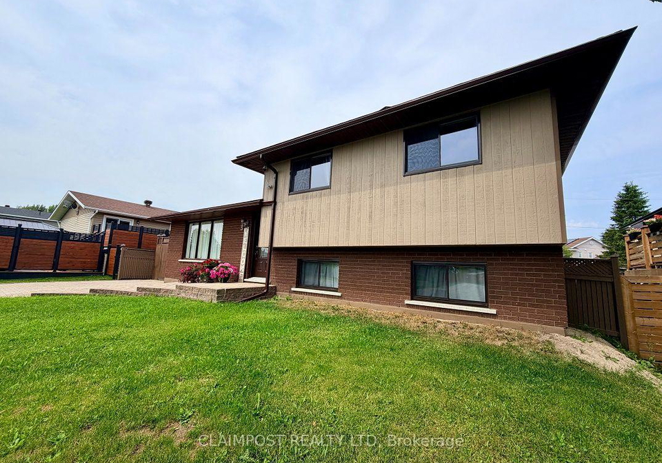 33-algonquin-road-cochrane-ontario-t13627116