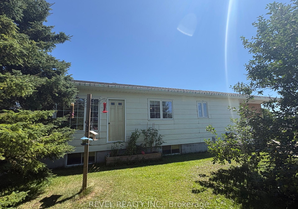 364-genier-road-cochrane-ontario-t13634690