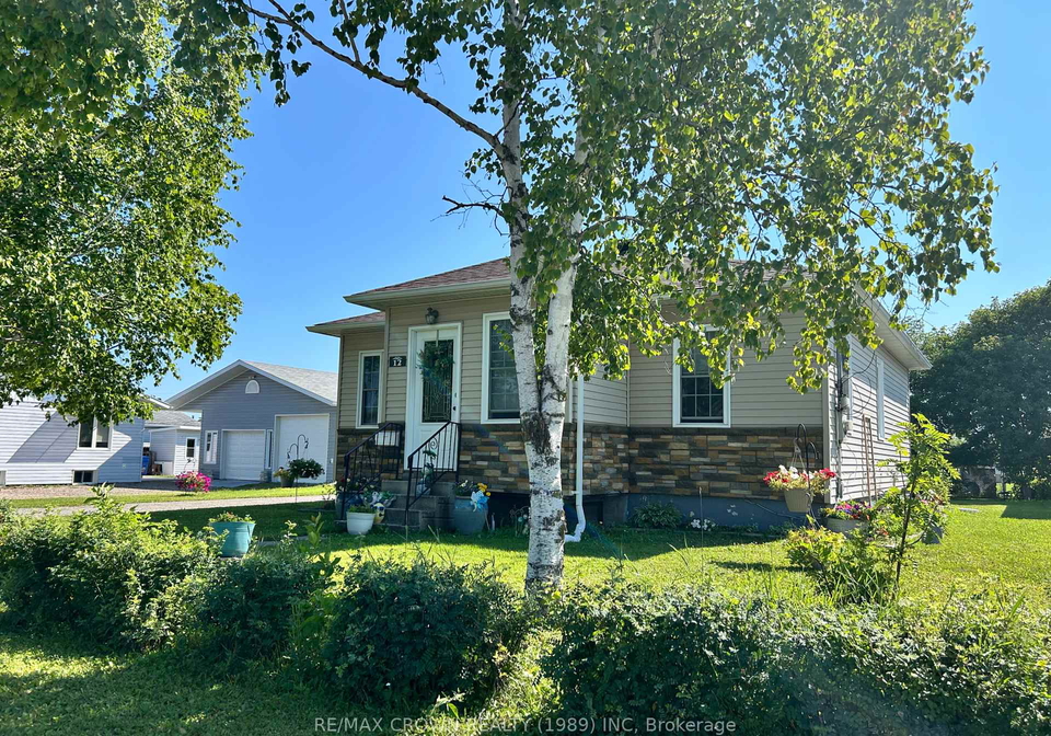 12-erickson-avenue-kapuskasing-ontario-t13641894