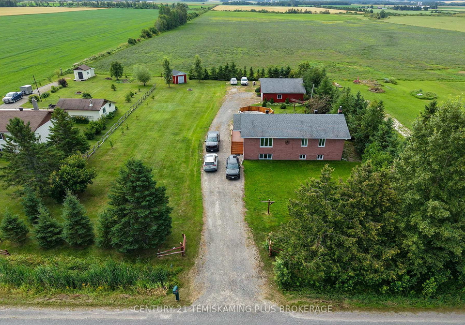 045090-highway-562-timiskaming-ontario-t13677668