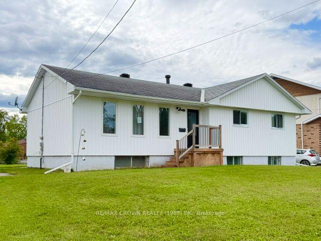 4-niagara-street-kapuskasing-ontario-t13684730