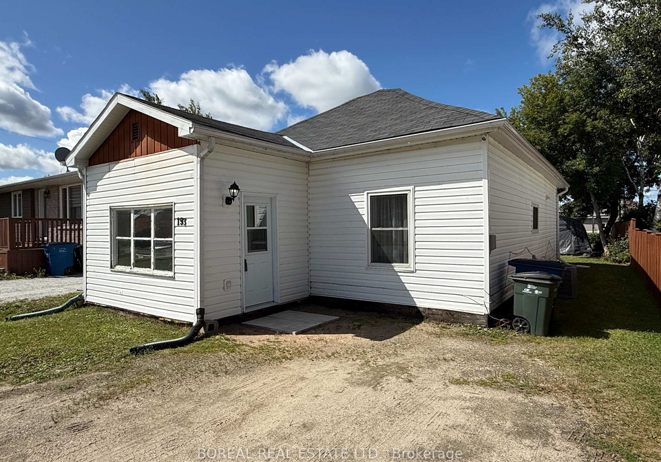 193-twelfth-avenue-cochrane-ontario-t13688882