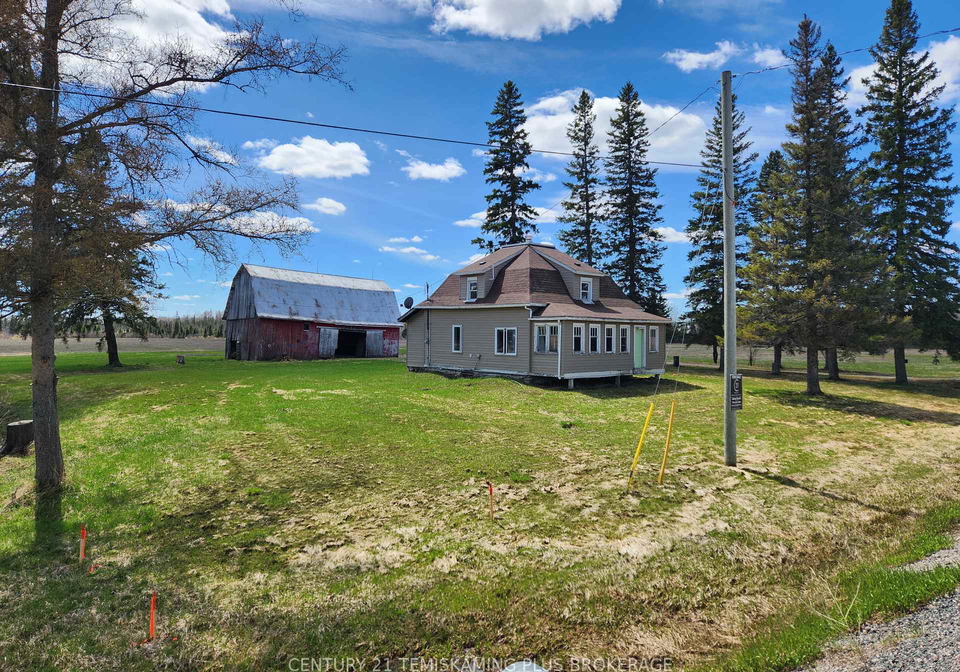pt-ehalf-nhalf-lt-6-con-4-highway-65-highway-timiskaming-ontario-t13699390