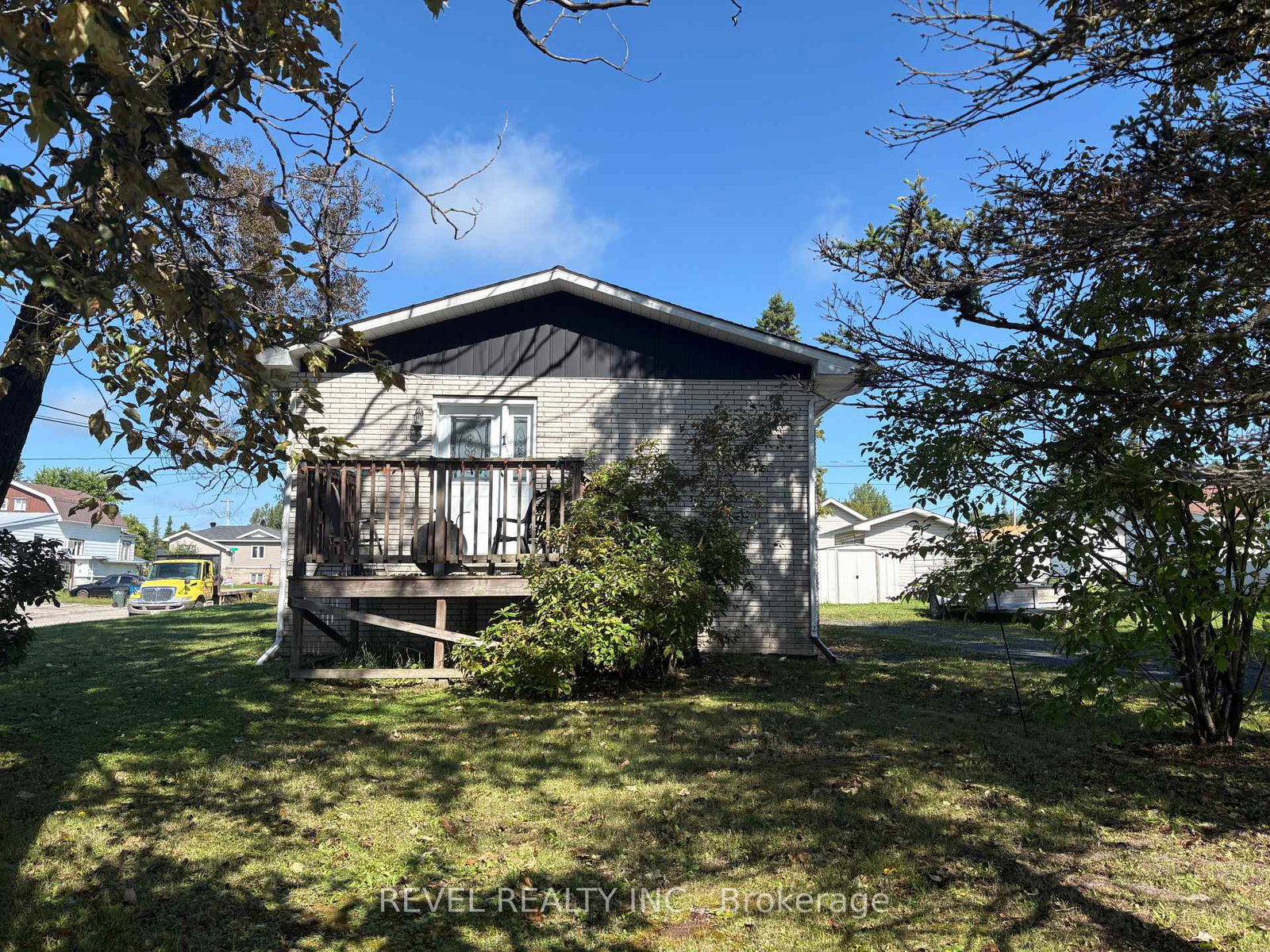 1-cree-road-cochrane-ontario-t13713260