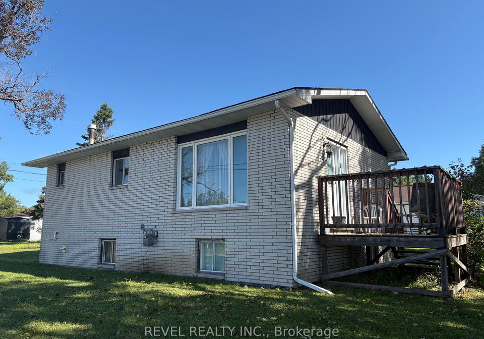 1-cree-road-cochrane-ontario-t13713260