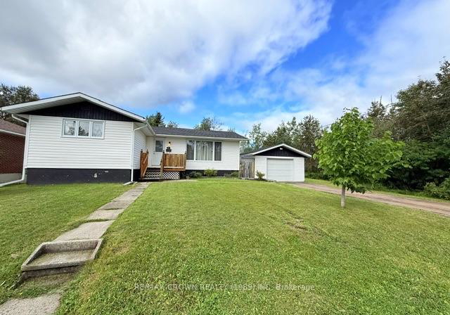 32-winnipeg-street-kapuskasing-ontario-t13722208