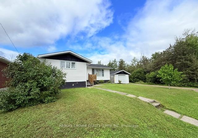 32-winnipeg-street-kapuskasing-ontario-t13722208