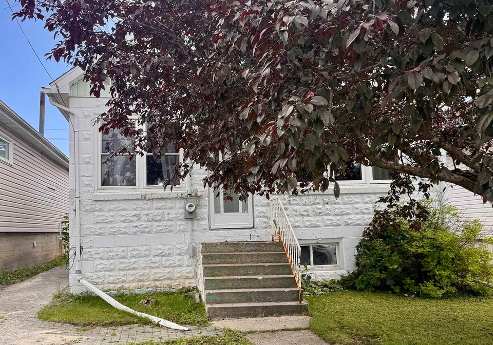 121-floral-avenue-timmins-ontario-t13723646