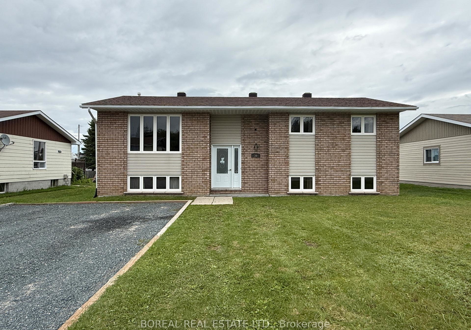 30-eighteenth-avenue-cochrane-ontario-t13723748