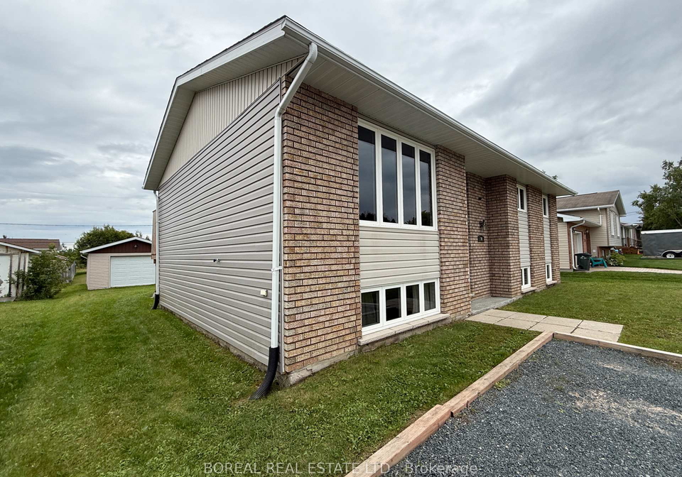 30-eighteenth-avenue-cochrane-ontario-t13723748