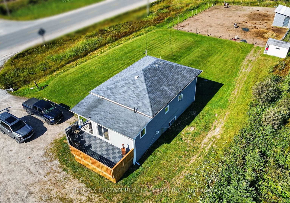 84-highway-11-highway-e-hearst-ontario-t13733554