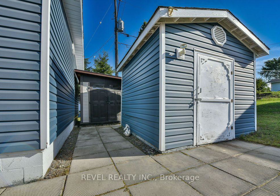 18-grasslands-road-timmins-ontario-t13735840