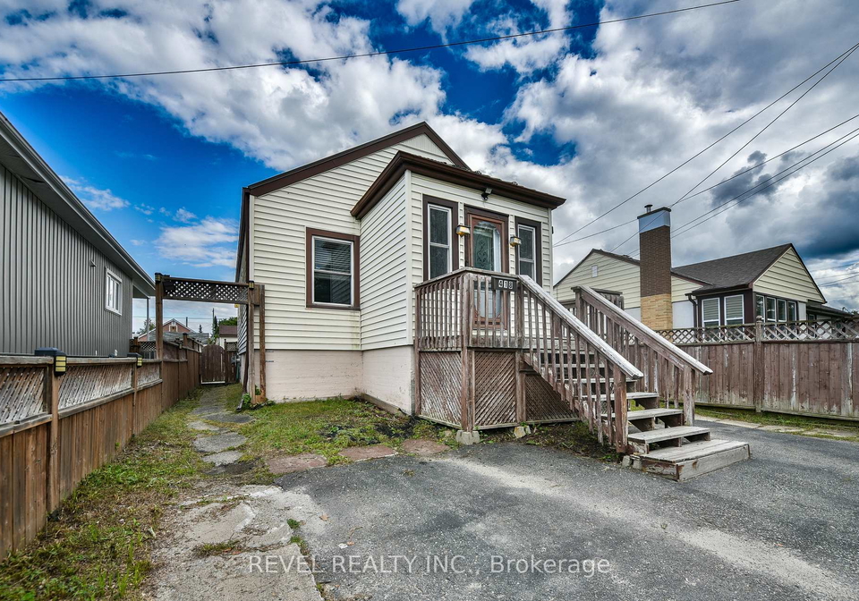 418-maple-street-s-timmins-ontario-t13758696