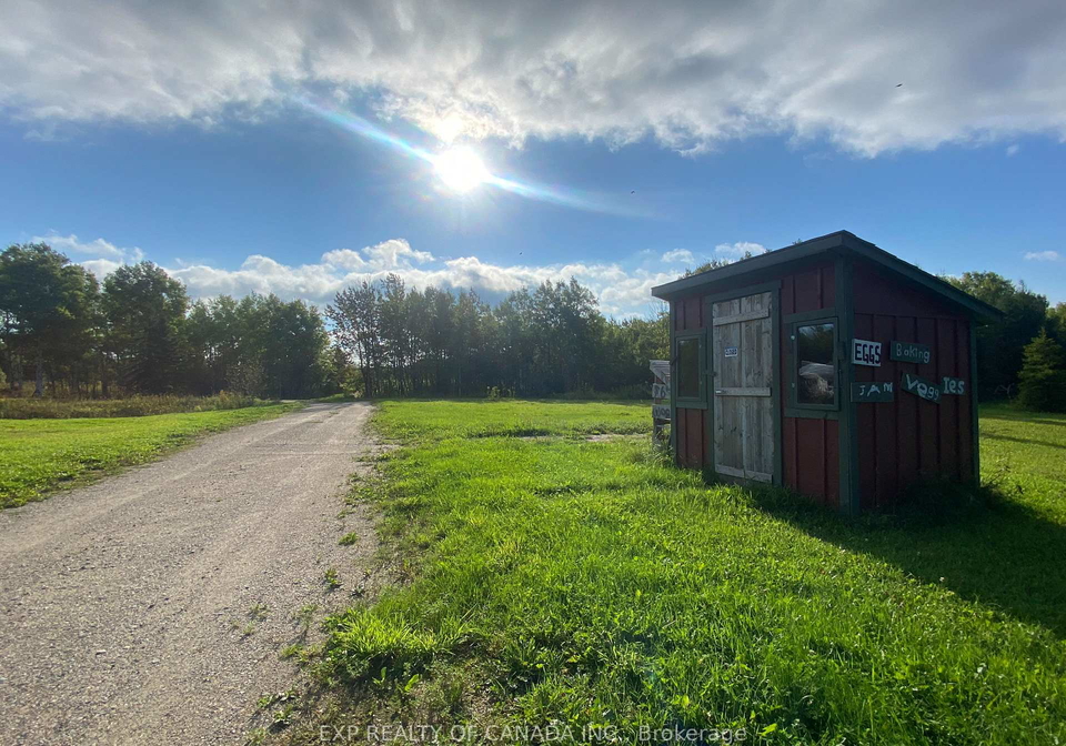 2726-on-579-cochrane-ontario-t13778630