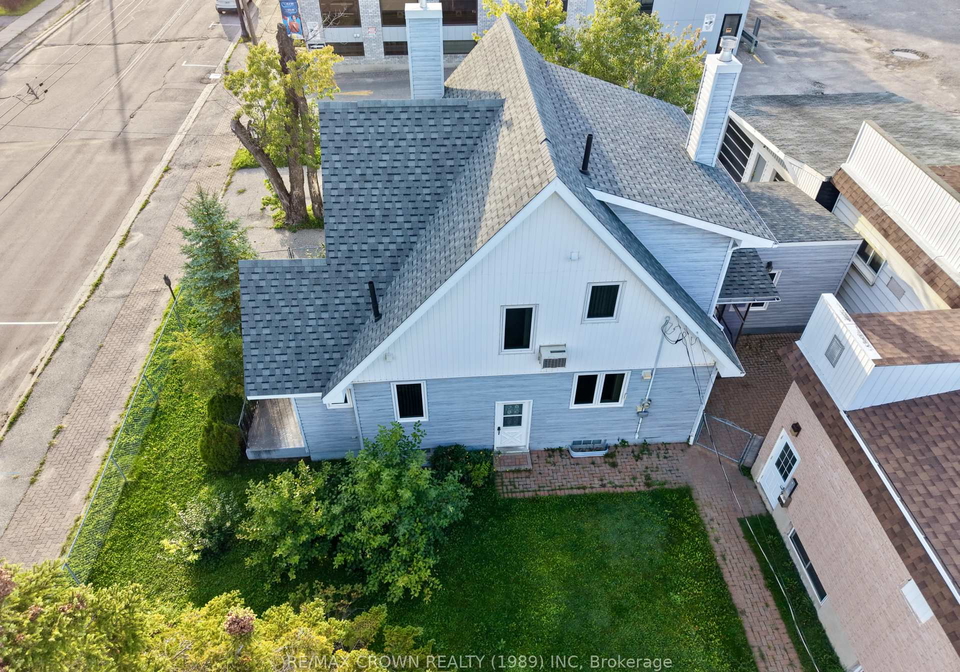 900-prince-street-hearst-ontario-t13789784