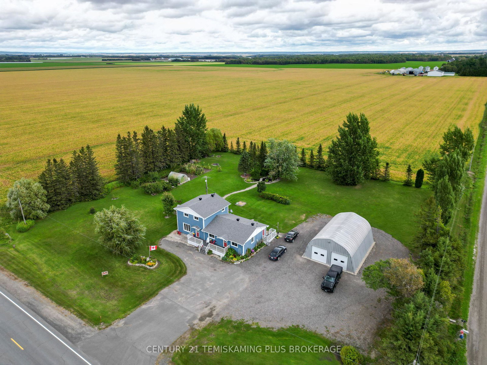 886045-highway-65-kerns-timiskaming-ontario-t13793542