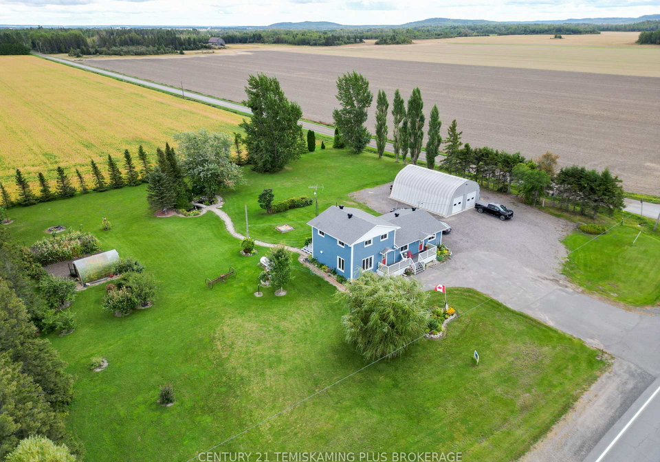 886045-highway-65-kerns-timiskaming-ontario-t13793542
