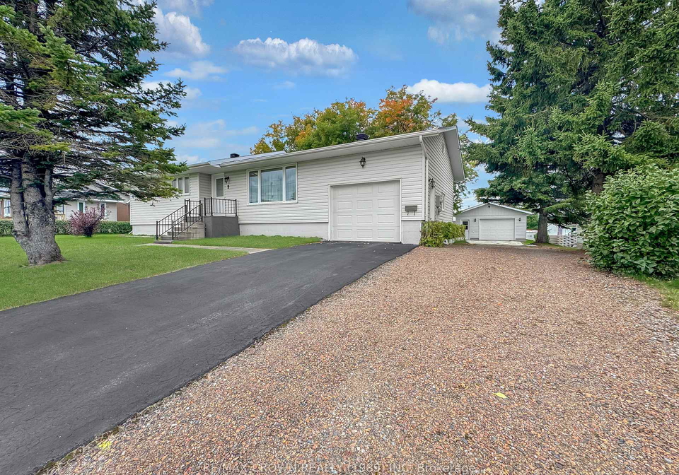 9-bouldier-street-kapuskasing-ontario-t13806478