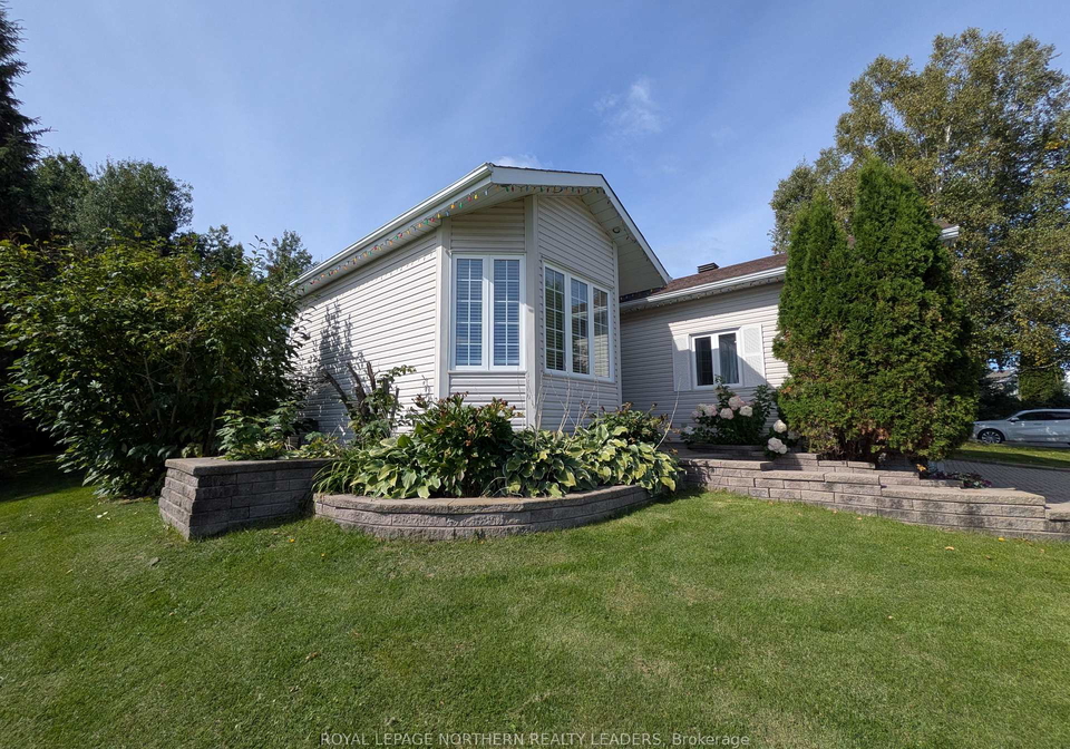 23-pleasant-avenue-timmins-ontario-t13814916