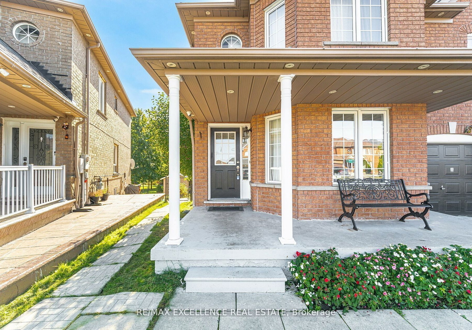 12-cobblestone-court-brampton-ontario-w10408493
