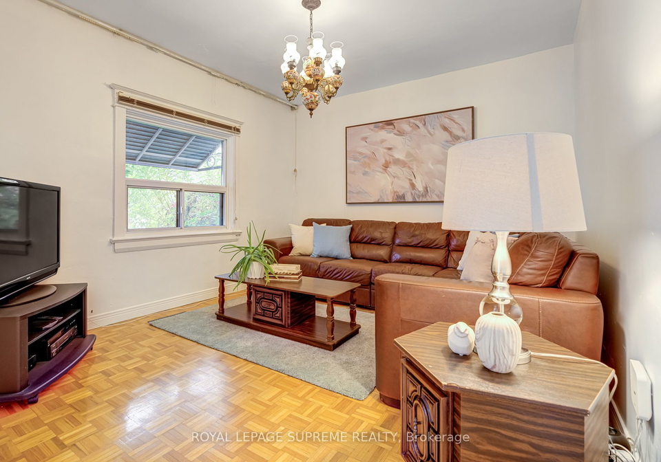85-aileen-avenue-toronto-ontario-w10410348