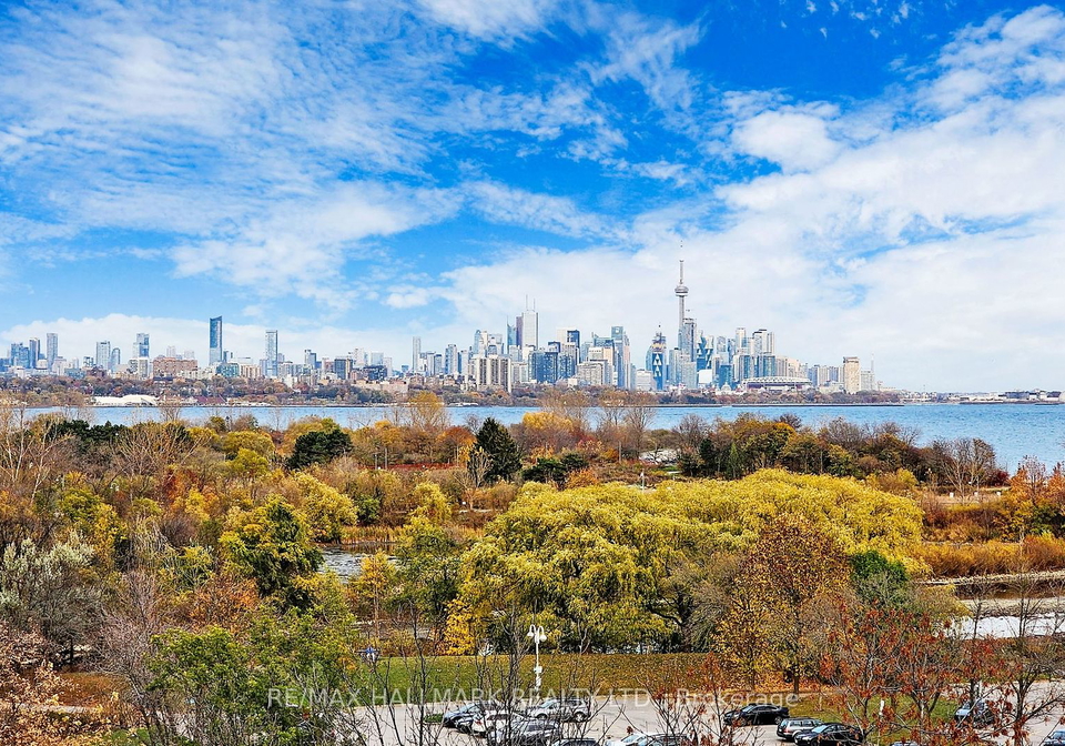 2261-lakeshore-boulevard-w-toronto-ontario-w10411747