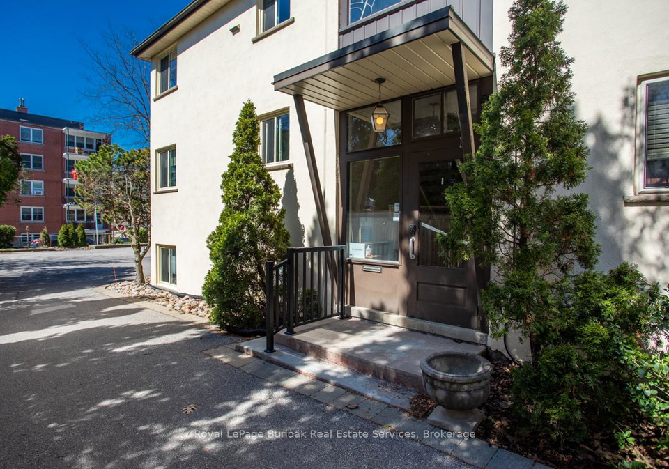 432-burlington-avenue-burlington-ontario-w10424116