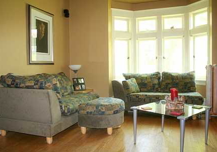 241-garden-avenue-toronto-ontario-w1142496
